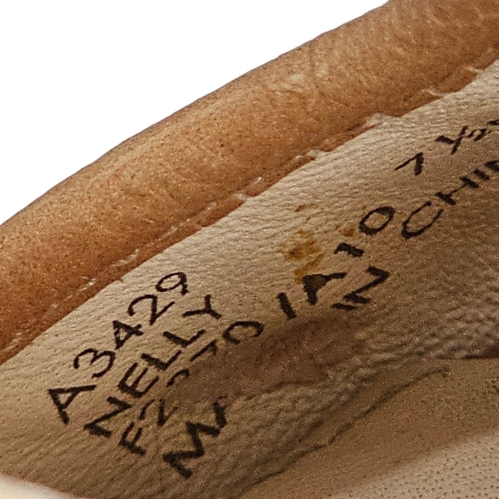 Coach Nelly Boho Platform Wooden Wedge Tan White Monogram Leather T-strap 7.5 - Picture 9 of 10